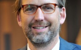 „Minister, der in Talkshows aus dem Glashaus mit Steinen wirft“