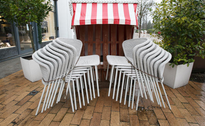 Experten warnen vor Corona-Pleitewelle