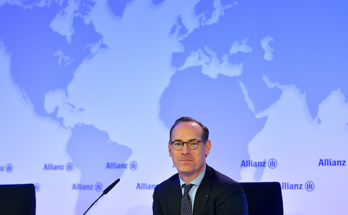 Allianz legt Deutschland-Holding still