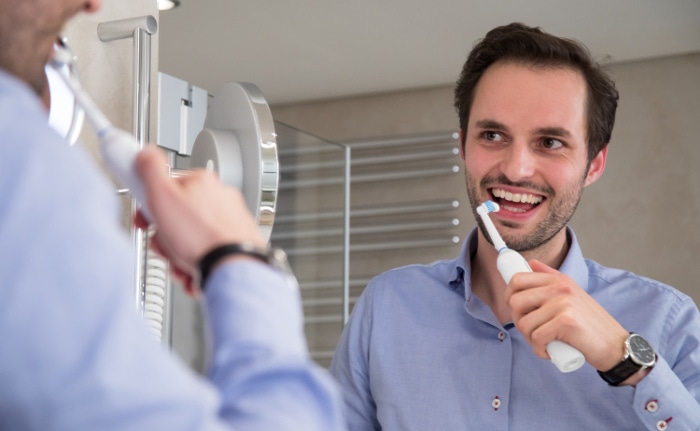 Regelversorgung beim Zahnarzt – spartanischer geht’s nicht