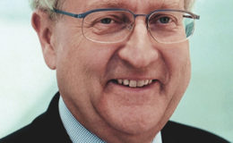 „Spahn und Heil legen Axt an die private Pflege in Deutschland“