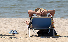 Wegen Corona – Deutsche sollen mehr arbeiten und weniger Urlaub machen