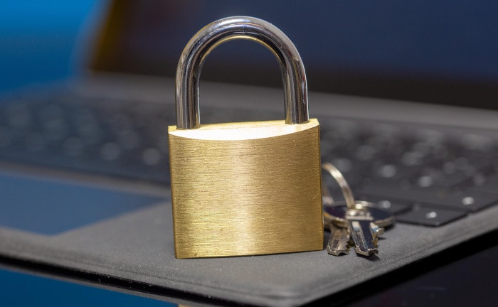 Neun von zehn Unternehmen waren bereits Opfer von Cyber-Attacken