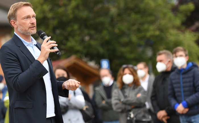 Was die Parteien bei Rente, Krankenversicherung & Co. vorhaben