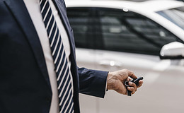 Deutsche verleihen lieber Geld als ihr Auto