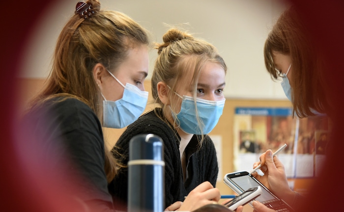 In welchen Bereichen junge Erwachsene unter Corona leiden