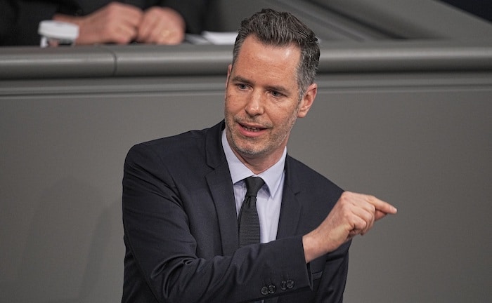 FDP will Pflegeversicherung um freiwillige Vollversicherung ergänzen