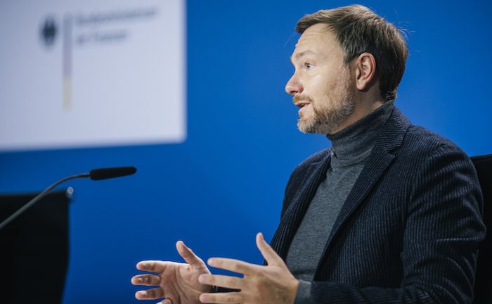 Lindner will Rentenbeiträge bereits ab 2023 voll absetzbar machen