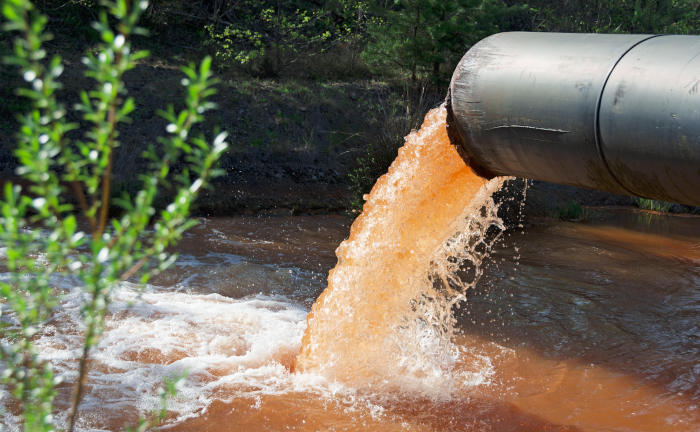 So sichern sich Betriebe gegen Umweltschäden ab