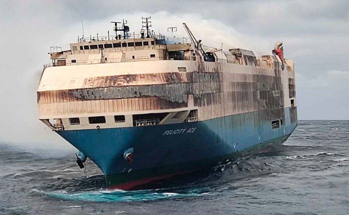 Schaden auf der Felicity Ace übersteigt wohl halbe Milliarde Dollar