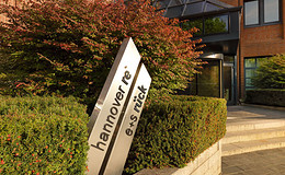 Hannover Rück steigt in den Dax auf