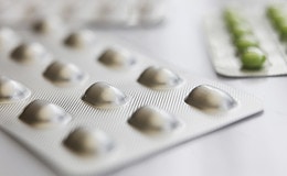 Institut der Deutschen Wirtschaft gegen Kürzung von Arzneimittelausgaben