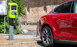 „Eine Betriebshaftpflicht kann Schäden durch die Ladesäule einschließen“