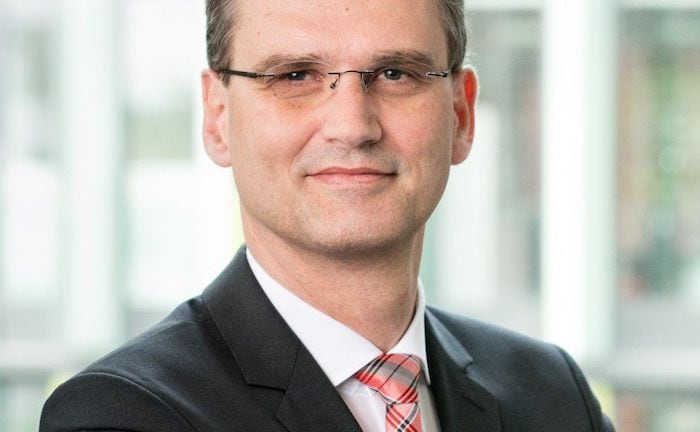 Aktuare fordern: Legt der bAV die Fesseln ab!