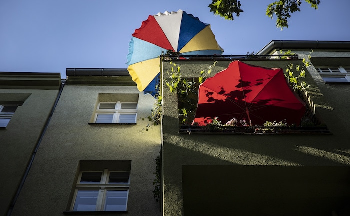 Hausratversicherung muss nicht für Sturmschaden an Gartenmöbeln zahlen