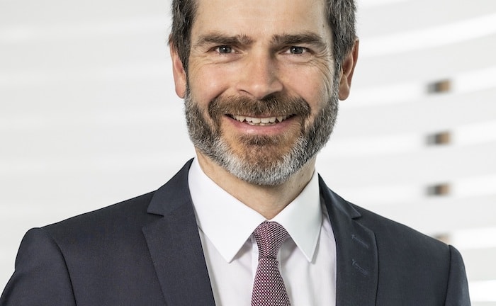 Continentale baut Vorstand um