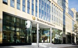 DVAG knackt Erlösmarke von 2 Milliarden Euro
