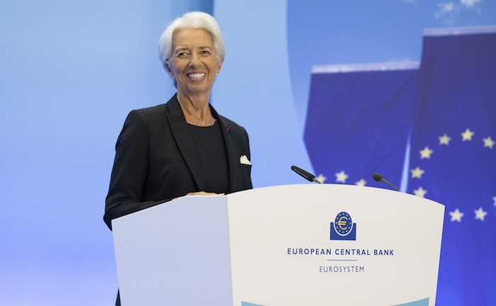 Versicherungswirtschaft fordert weitere Zins-Schritte