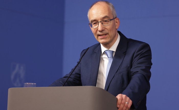 Beamtenbund fordert mehr Geld für Pensionskasse in NRW