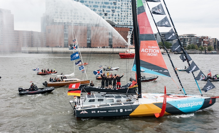 Weltumsegler und Zurich-Klimabotschafter Boris Herrmann tauft neues Boot