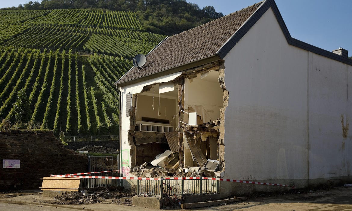 Warum auch die Hausratversicherung Elementarschäden abdecken sollte
