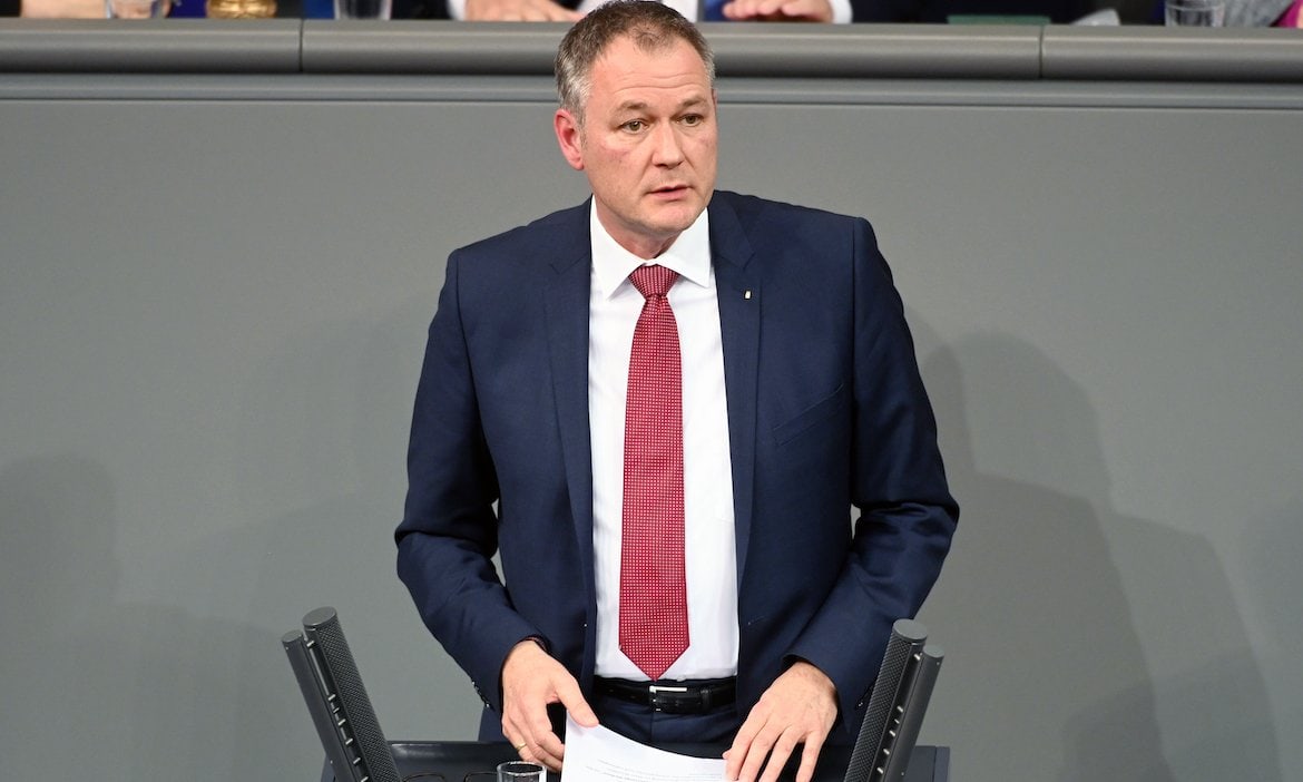 „Wird ein Provisionsverbot kommen, letzten Endes?“ – „Nein“