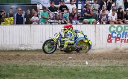 Unfallversicherung schließt Rennunfall aus – Vermittler haftet  