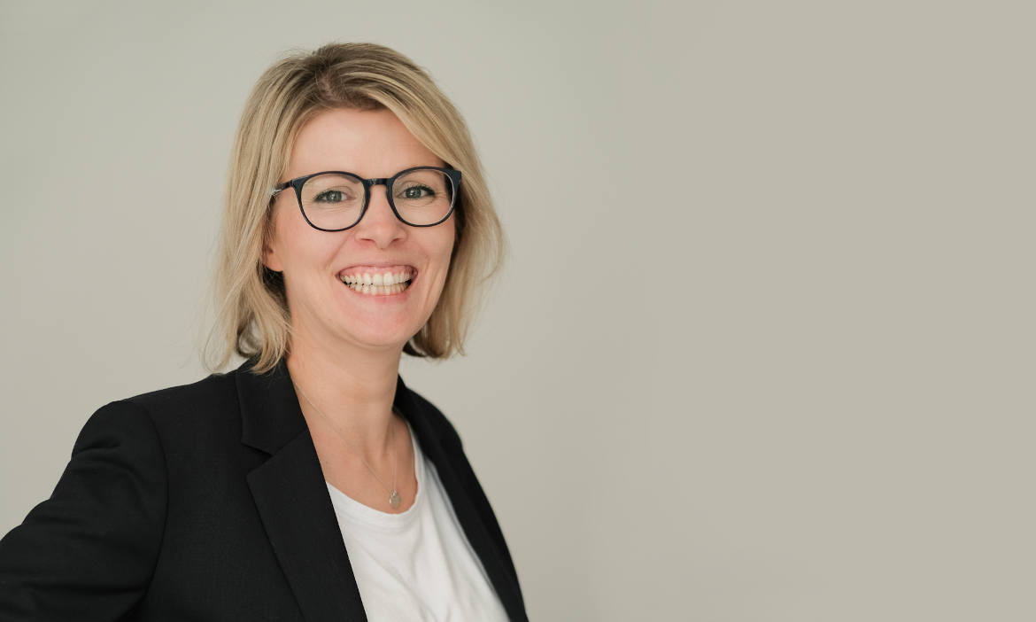 Was PKV, GKV und Vermittler für Schwangere leisten (können)