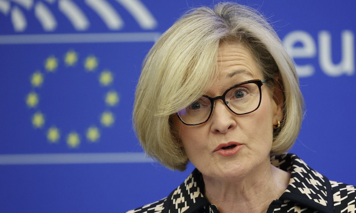 EU-Kommission legt Pläne für Provisionsverbot auf Eis