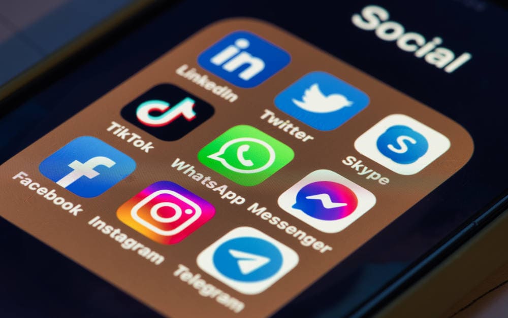 Social-Media-Aktivitäten von Versicherern sind Kunden recht egal
