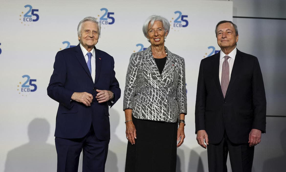 Die (Zins-)Geschichte des Euro im Überblick
