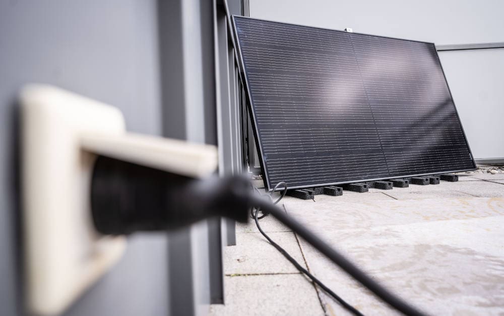 GDV nimmt Balkonkraftwerke in Hausrat-Musterbedingungen auf