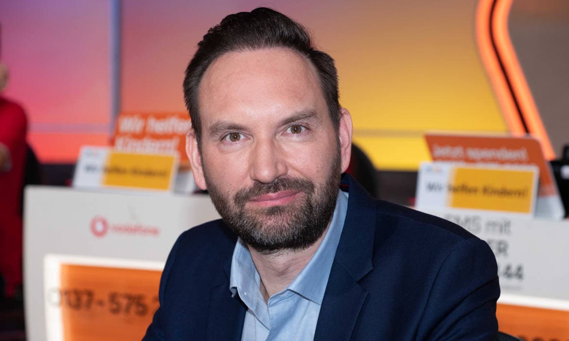 BVK-Präsident Heinz lässt TV-Experte Ron Perduss abmahnen