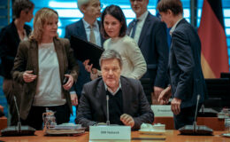 Regierung beginnt, die gesetzliche Rente aufzuweichen