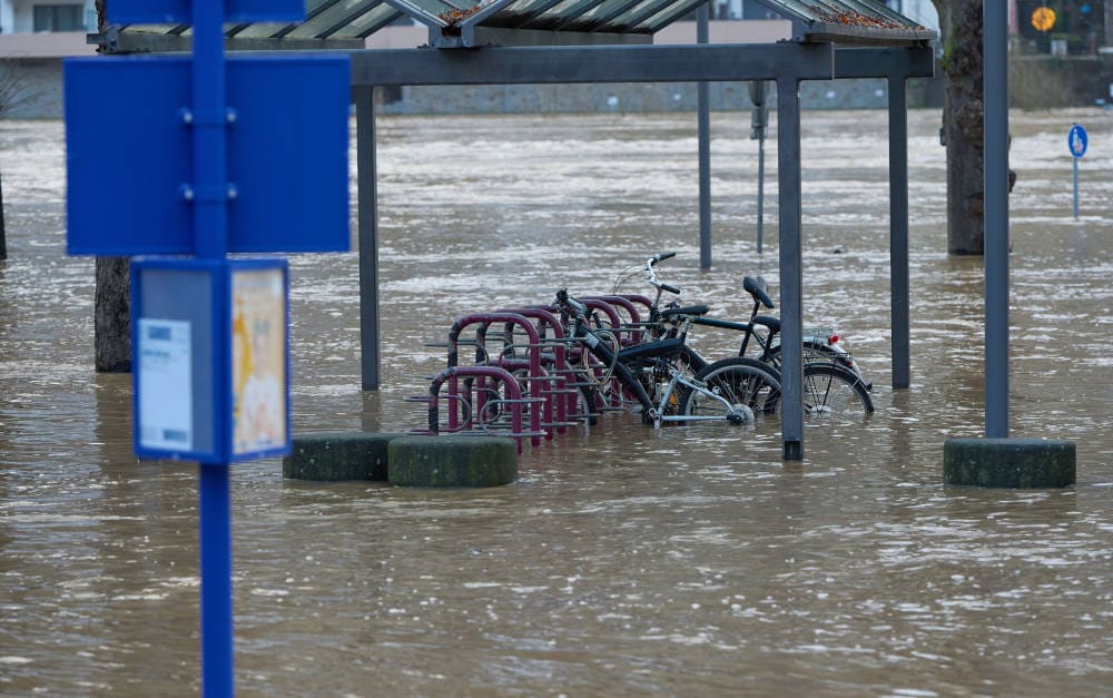 Wie Schäden durch Hochwasser versichert sind