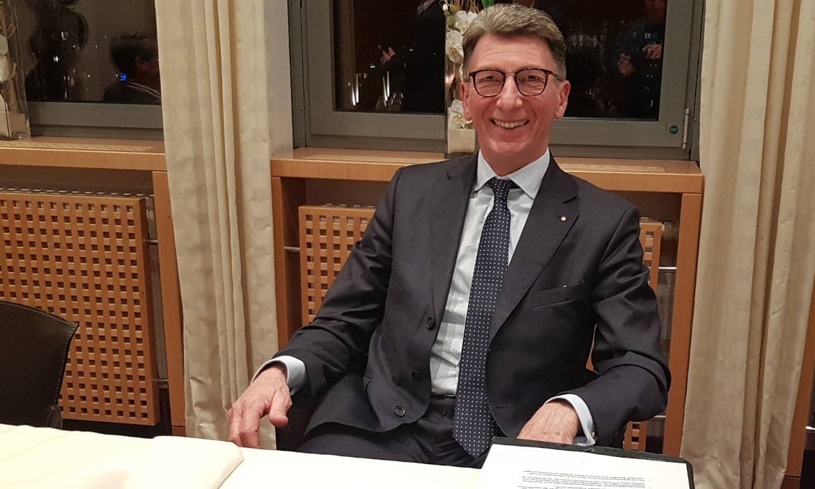 Wie sich Signal Iduna intern mit Künstlicher Intelligenz befasst