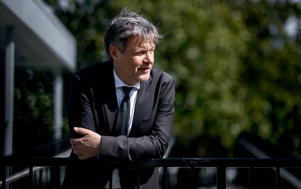 Wirtschaftsminister schlägt finanzielle Anreize für Rentnerarbeit vor