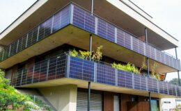 Balkonkraftwerke können nun einfacher installiert werden