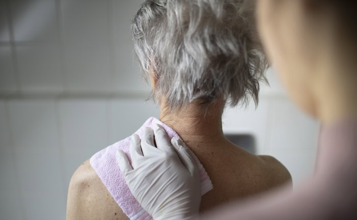 Häusliche Pflege kostet Arbeitskraft