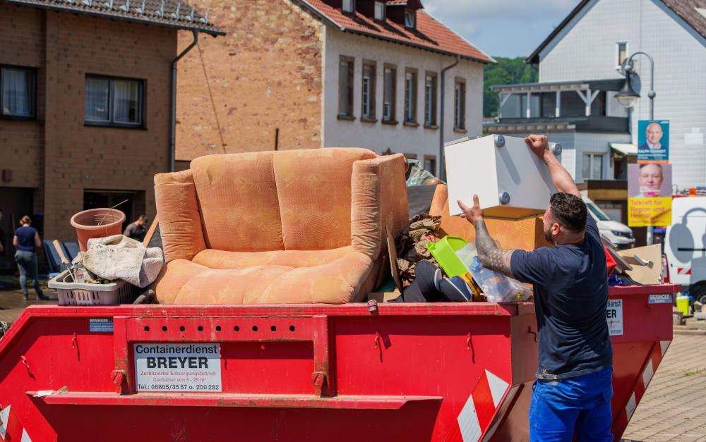 Extremwetter treibt Versicherungskosten