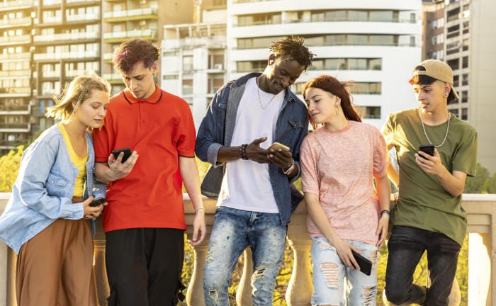Diese Versicherer sind bei Azubis am beliebtesten