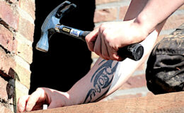 Grundfähigkeitsversicherung: Analysten sehen noch Lücken