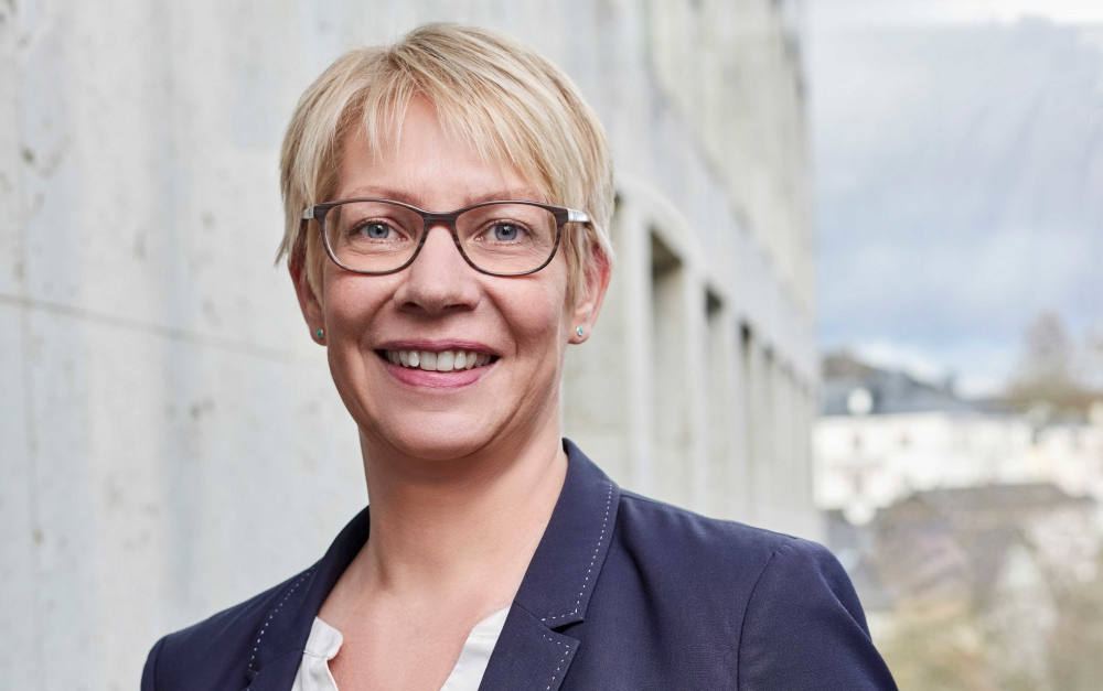 Bafin-Aufseherin Julia Wiens fordert steigende Prämien