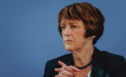 Krankenkassen schlagen Alarm wegen Pflegeversicherung