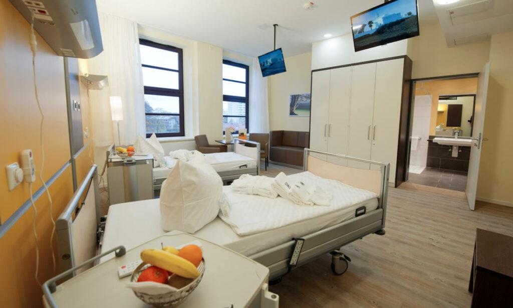 Zimmer im Krankenhaus Stralsund: „Stiftung Warentest“ verlangt für einen guten PKV-Tarif Zugang zu Zweibettzimmern