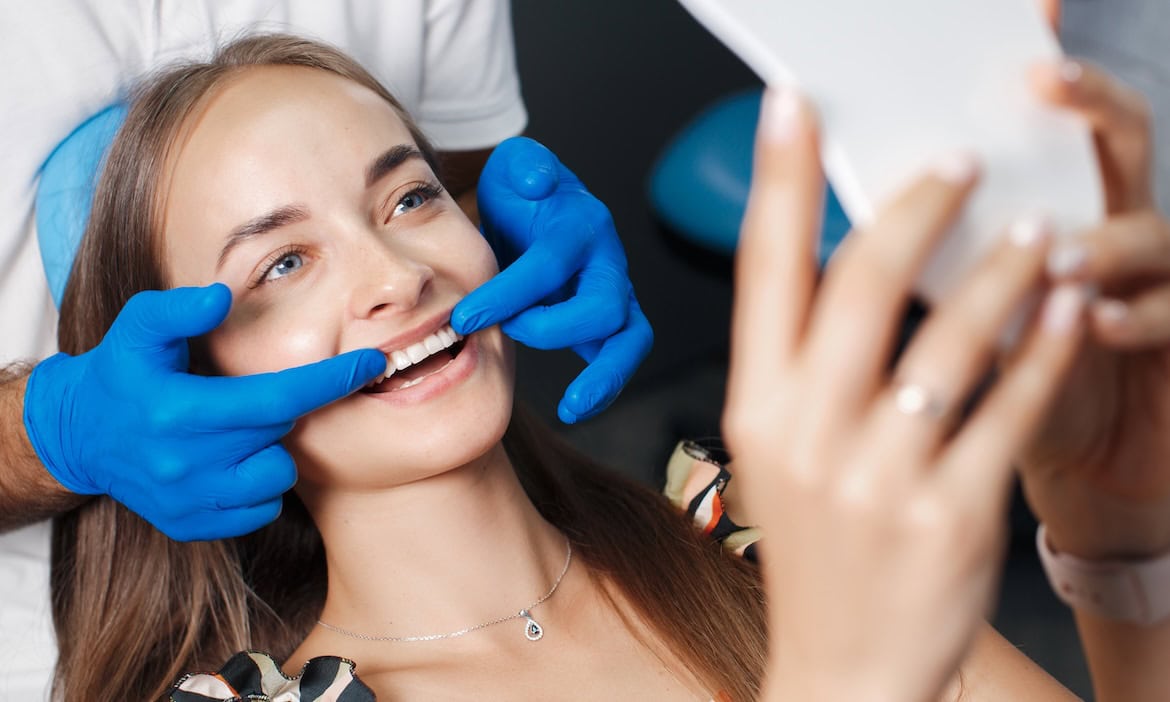 Private Zahnzusatztarife: 152 Tarife erhalten 5 Sterne