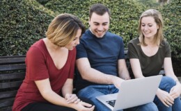 Darum zögern Versicherte beim Online-Abschluss