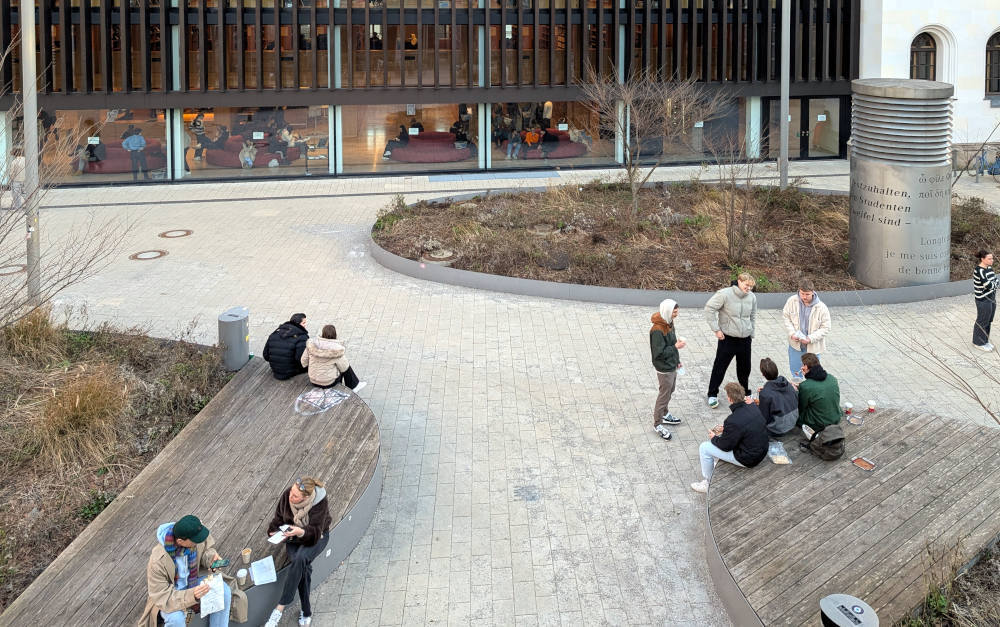 BU-Versicherung 2025: Geschäft erholt sich, Tarife bleiben stark