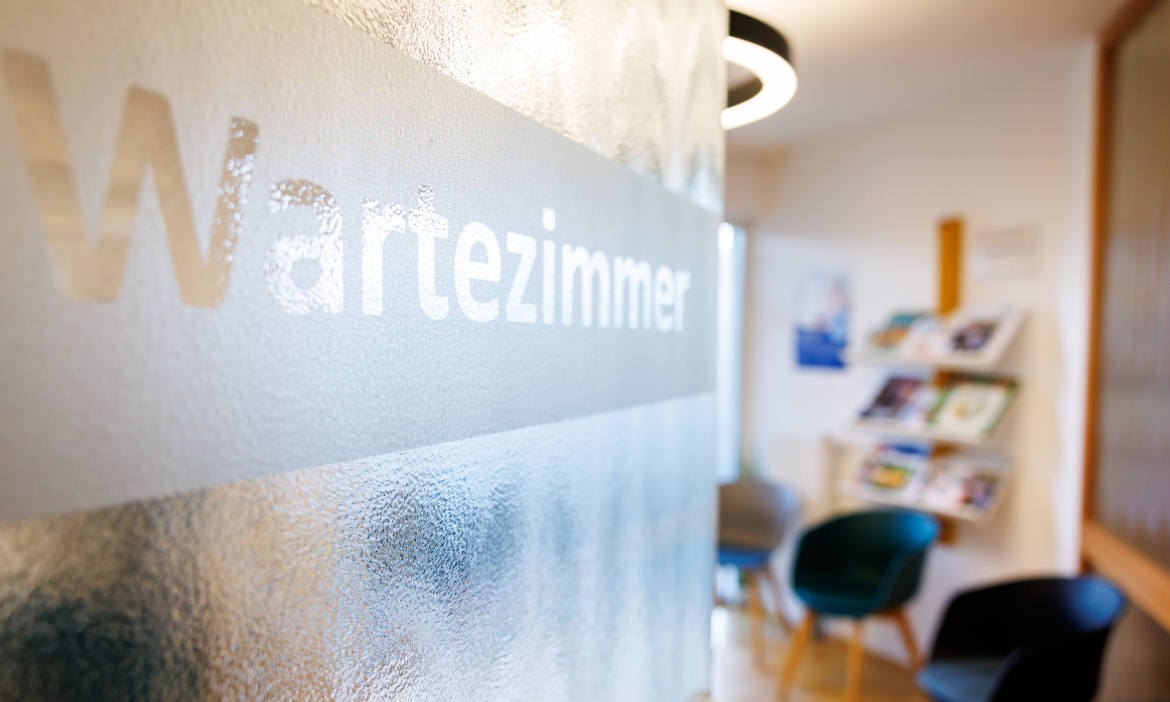 Private Krankenversicherung: Beiträge steigen, Ratings fallen