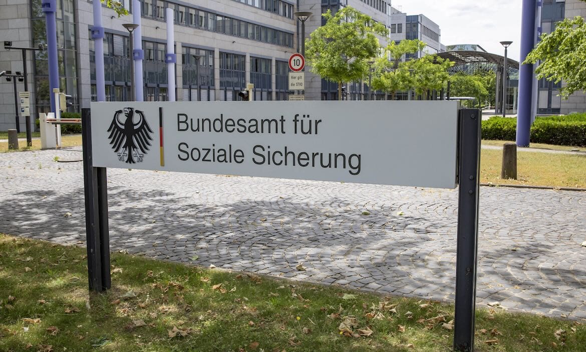 Es geht um 10 Milliarden Euro: Krankenkassen verklagen Bund